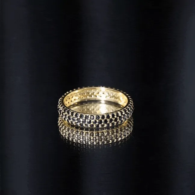 2.5 CT Black Onyx Classic Eternity Band Ring in Gold