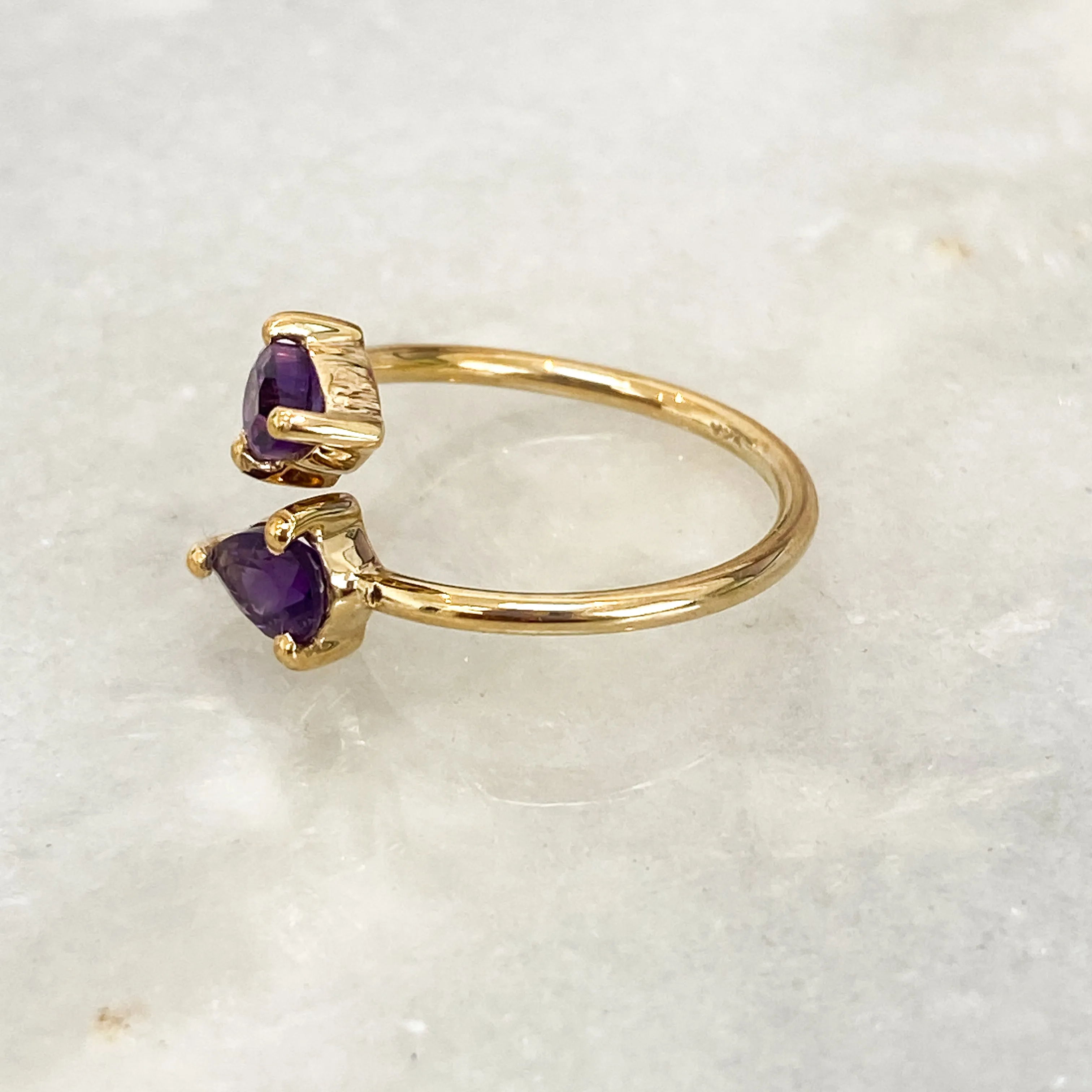 Amethyst Gemstone Gold Teardrop Ring (18k Gold)