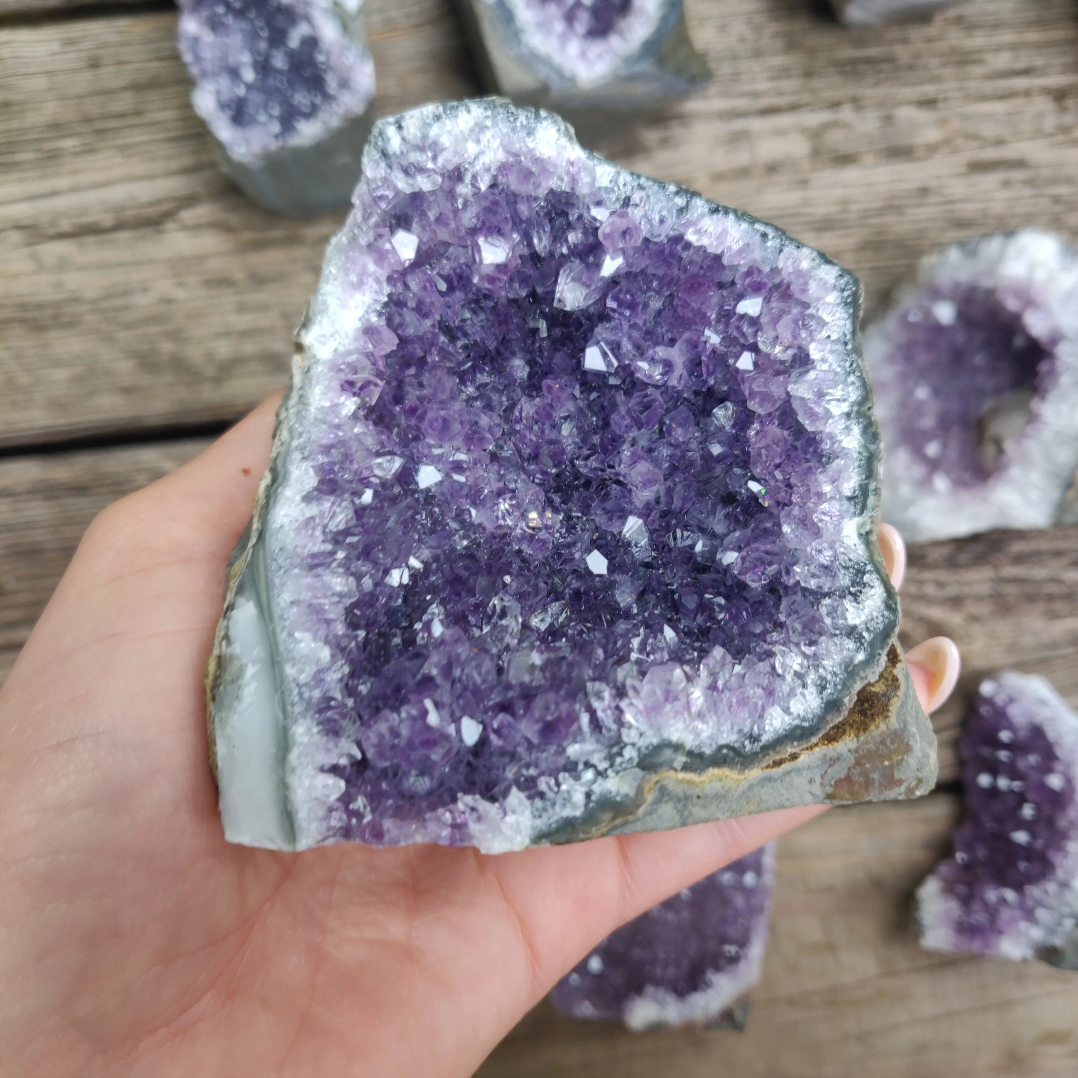 Amethyst Geode Free Form, Cut Base (#27)