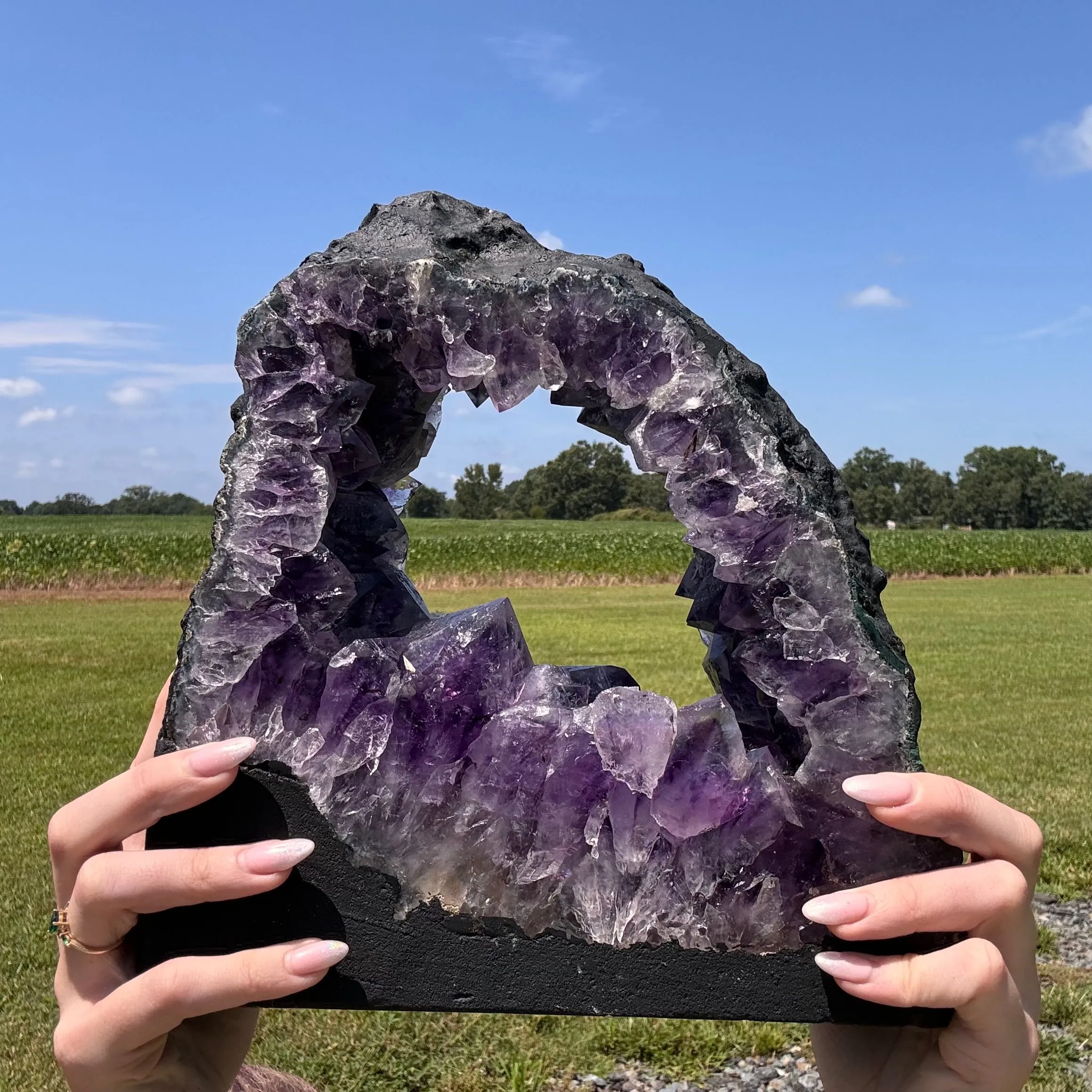 Amethyst Portal w/ Calcite