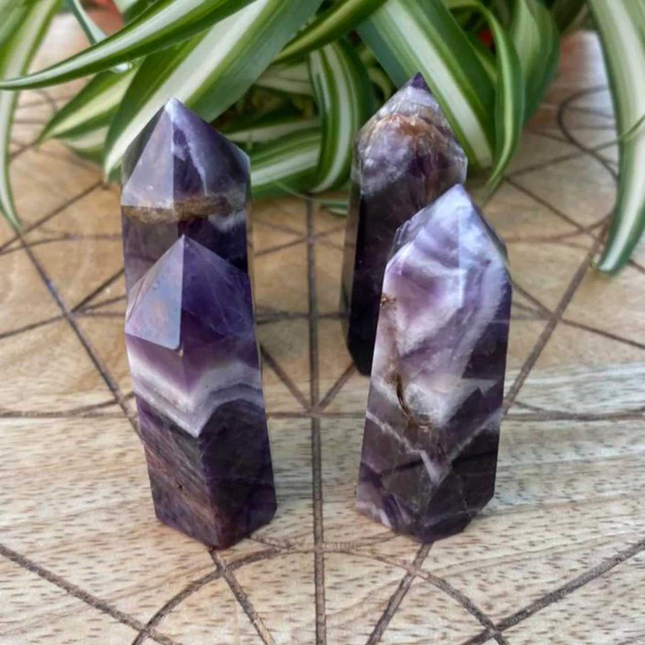 Chevron Amethyst Dream Amethyst Crystal Tower Point Generator