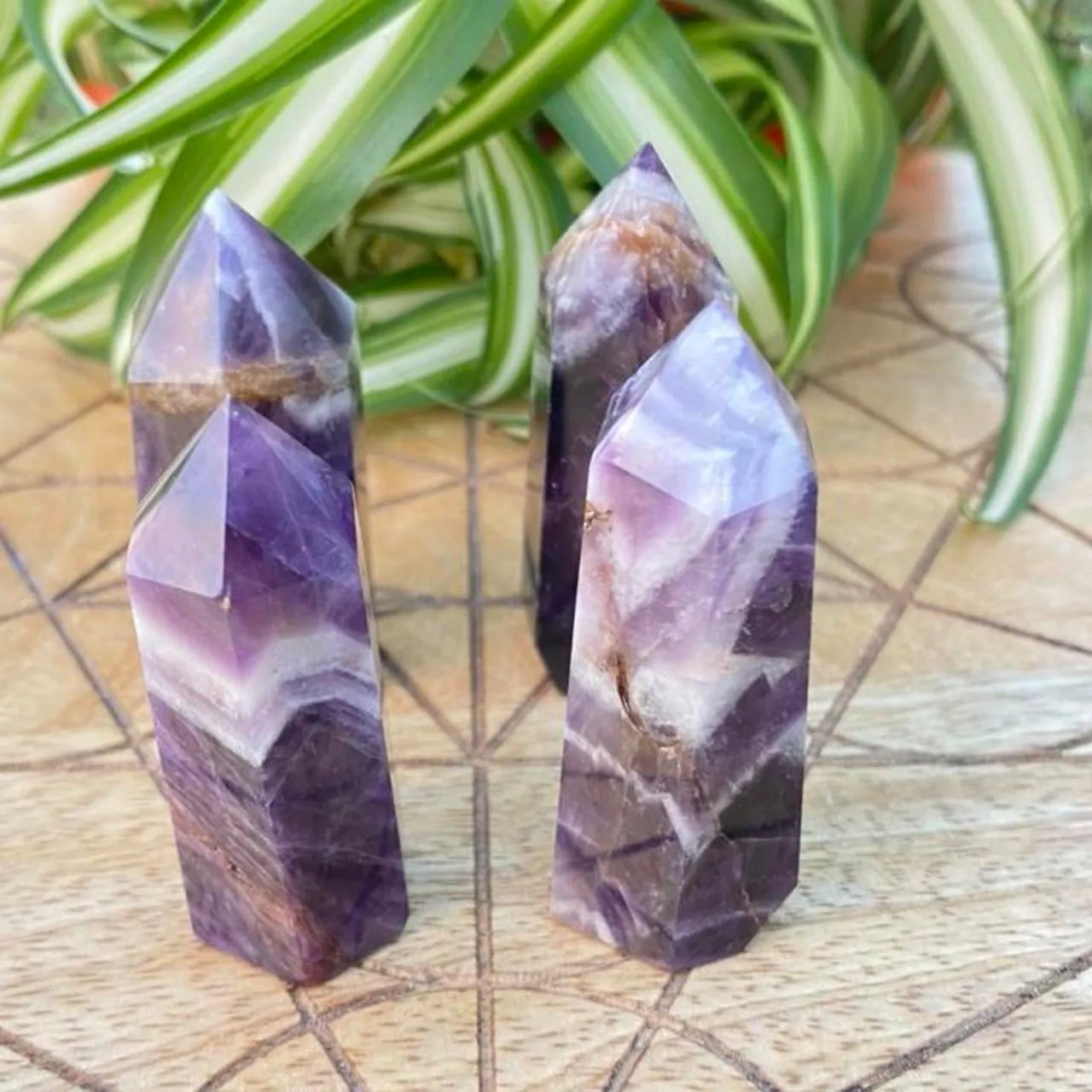 Chevron Amethyst Dream Amethyst Crystal Tower Point Generator