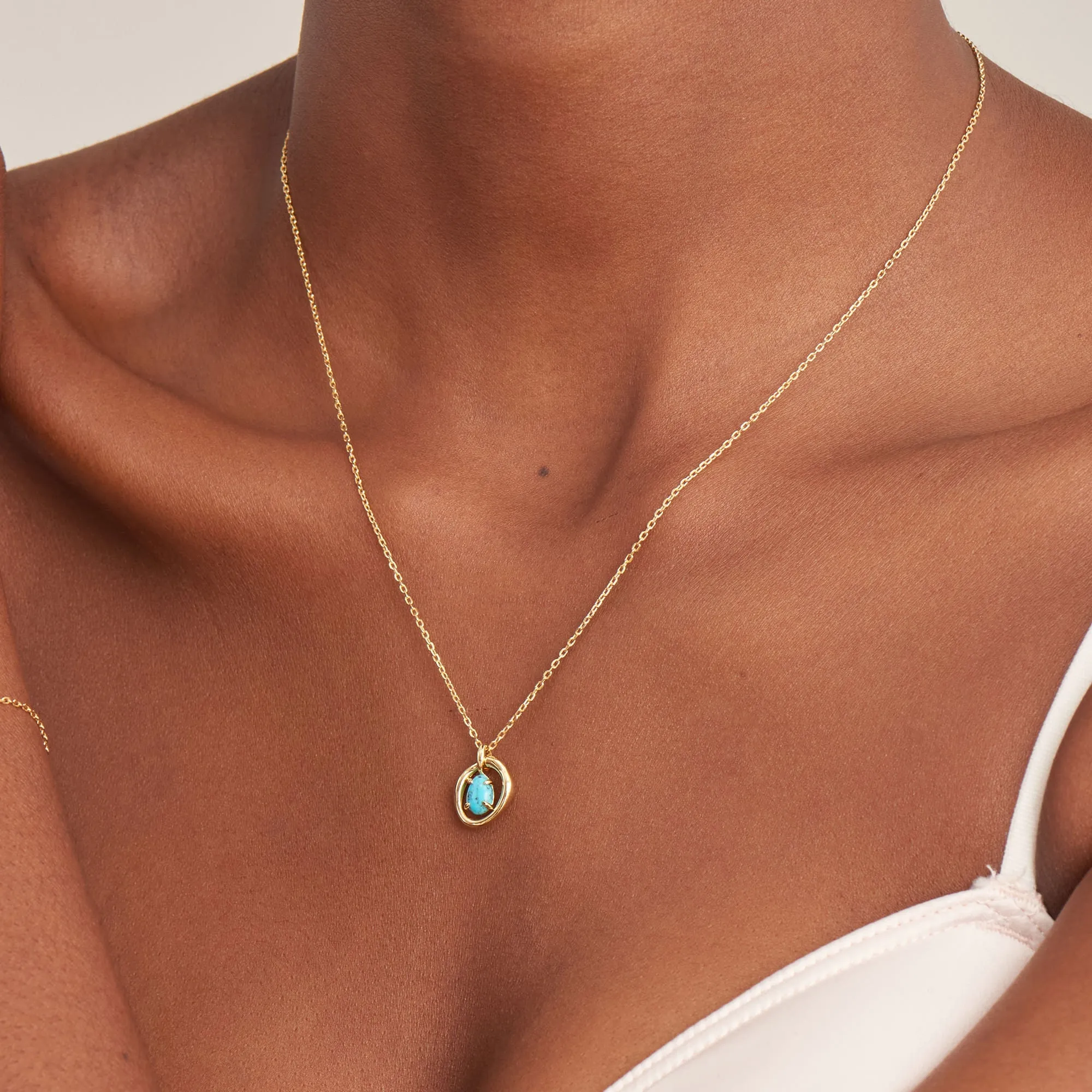 Gold Turquoise Wave Circle Pendant Necklace