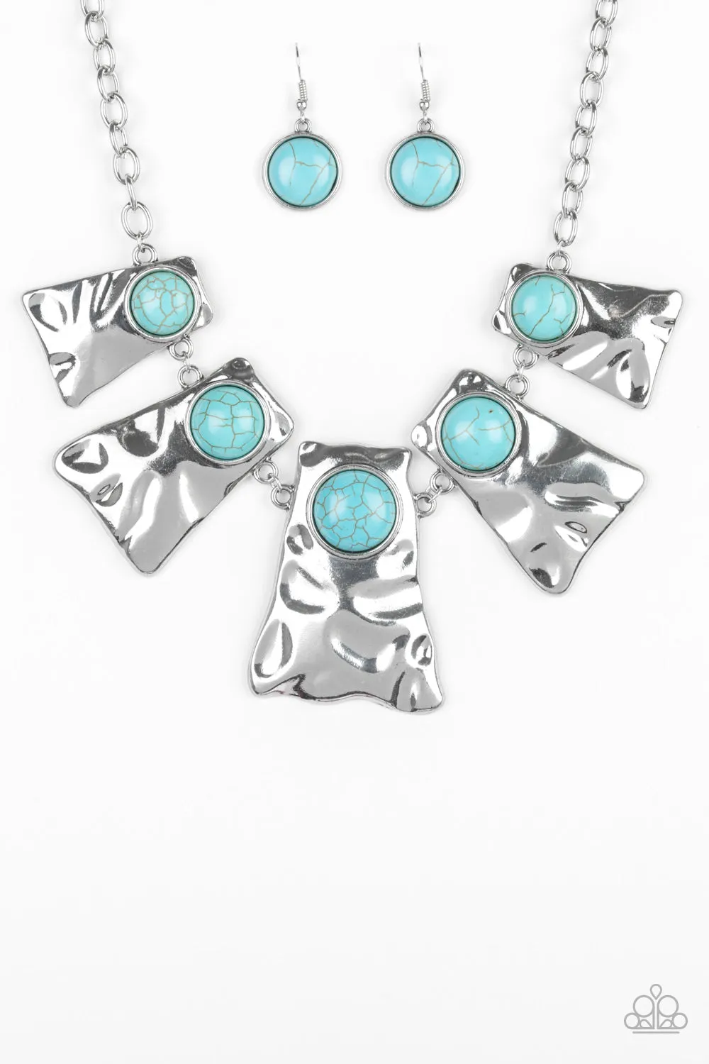 Paparazzi Cougar Necklace Blue