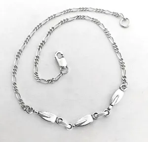 Three Petite Tulip Blades with Figaro Chain Rowing Anklet